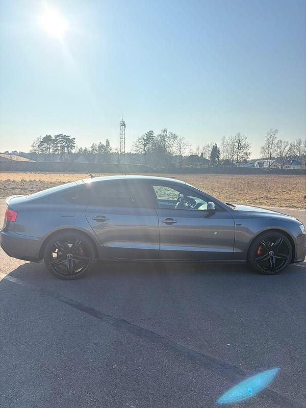 Gebraucht Audi A5 S-Line 215 PS (158 kW) 2014 Grau Coupé