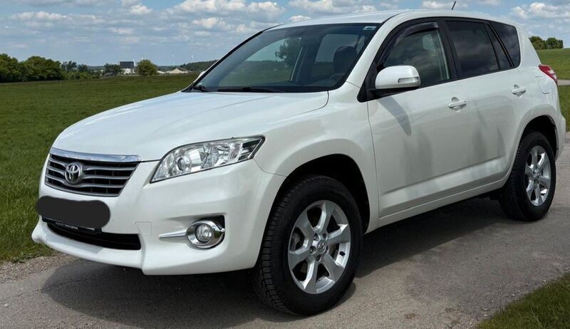 Weiß Gebraucht 2012 Toyota RAV4 Life SUV | 10.900 € (Superpreis) - Bild 1/4