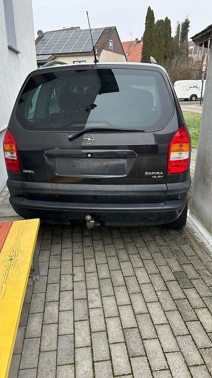 Gebraucht Opel Zafira Edition 125 PS (91 kW) 2000 Schwarz Van / Kleinbus