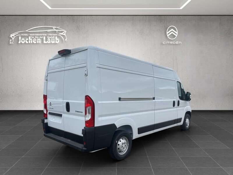 Gebraucht Citroën Jumper 140 PS (102 kW) 2024 Weiss icy/deckende lackierung Van / Kleinbus