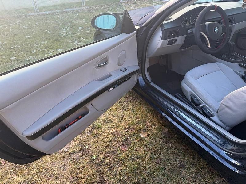 Gebraucht BMW 320 170 PS (125 kW) 2007 Blau Coupé