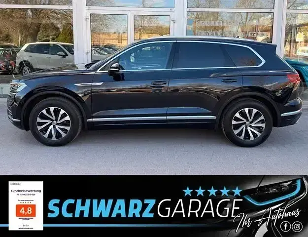 Gebraucht VW Touareg Elegance 286 PS (210 kW) 2018 Blau SUV