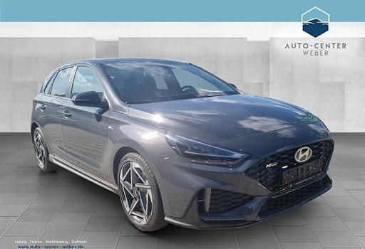 Neu Hyundai i30 N Line 140 PS (102 kW) 2025 Grau Limousine