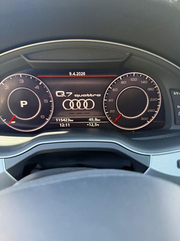 Second-hand Audi Q7 218 CP (160 kW) 2017 Gri SUV