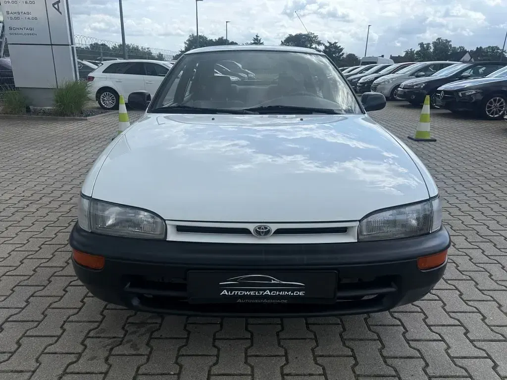 Gebraucht Toyota Corolla XLi 88 PS (64 kW) 1992 Weiß Limousine