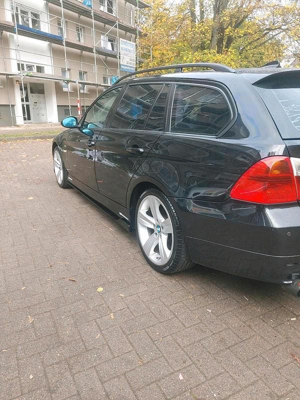 Usata BMW 320 177 CV (130 kW) 2008 Nero Station wagon
