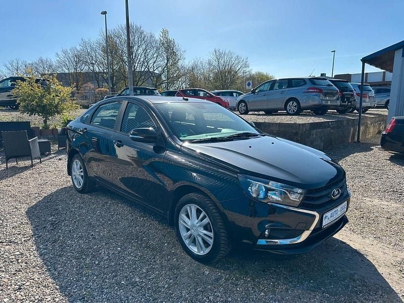 Second-hand Lada Vesta 102 CP (75 kW) 2018 Negru Berlinǎ