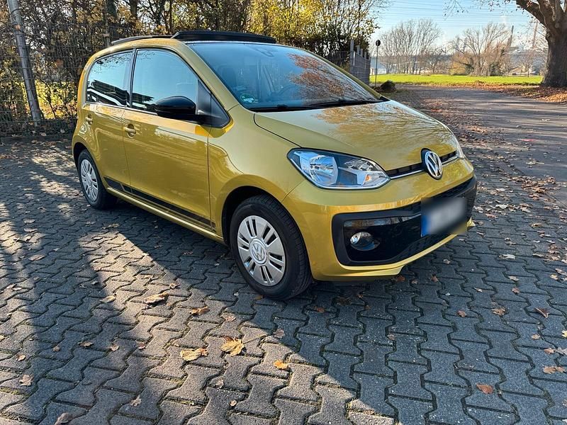 Gelb Gebraucht 2019 VW up! high up! Kleinwagen | 9.900 € (Etwas zu teuer) - Bild 1/4
