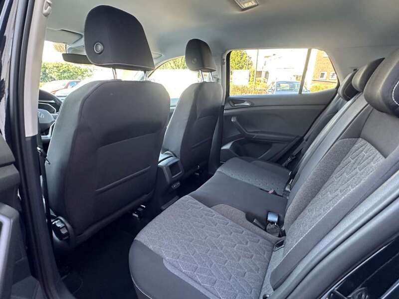 Gebraucht VW T-Cross Move 95 PS (69 kW) 2023 Schwarz SUV