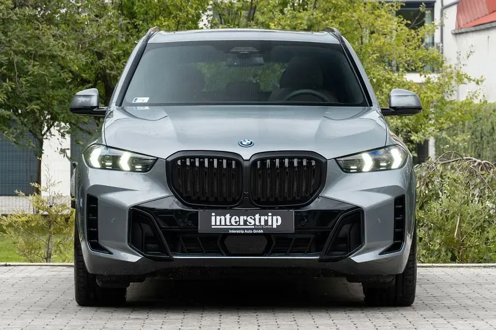 Gebraucht BMW X5 M Sport 489 PS (359 kW) 2025 Grau SUV