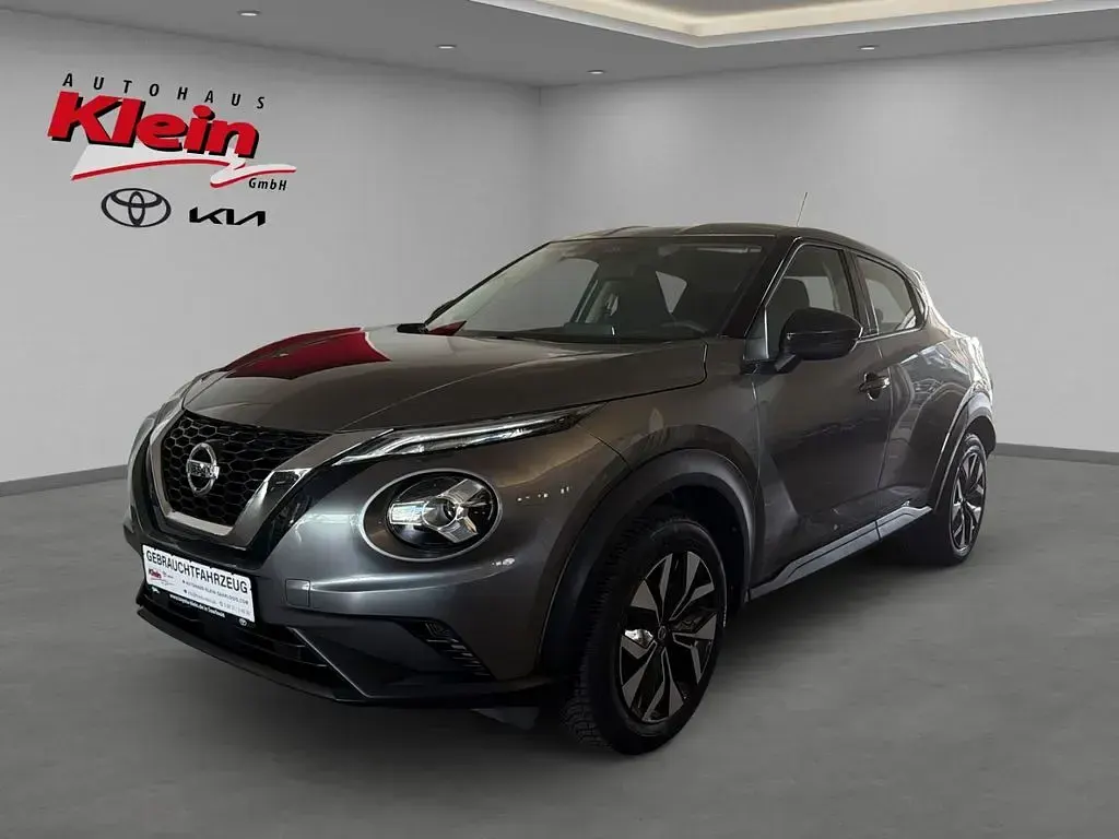 Gebraucht Nissan Juke Acenta 114 PS (83 kW) 2021 Grau SUV