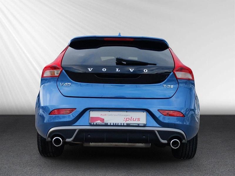 Gebraucht Volvo V40 R-Design 152 PS (111 kW) 2018 Blau Limousine