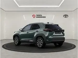 Neu Toyota Yaris Cross 92 PS (67 kW) 2026 Grün (ever rest green metallic) SUV