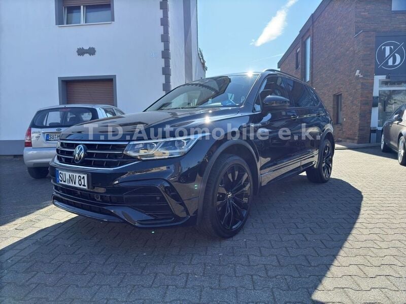 Schwarz Gebraucht 2023 VW Tiguan Allspace R-line SUV | 43.900 € (Etwas zu teuer) - Bild 1/4