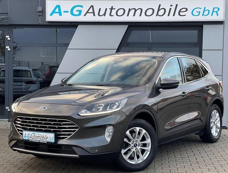 Gebraucht Ford Kuga Titanium 190 PS (139 kW) 2020 Grau SUV