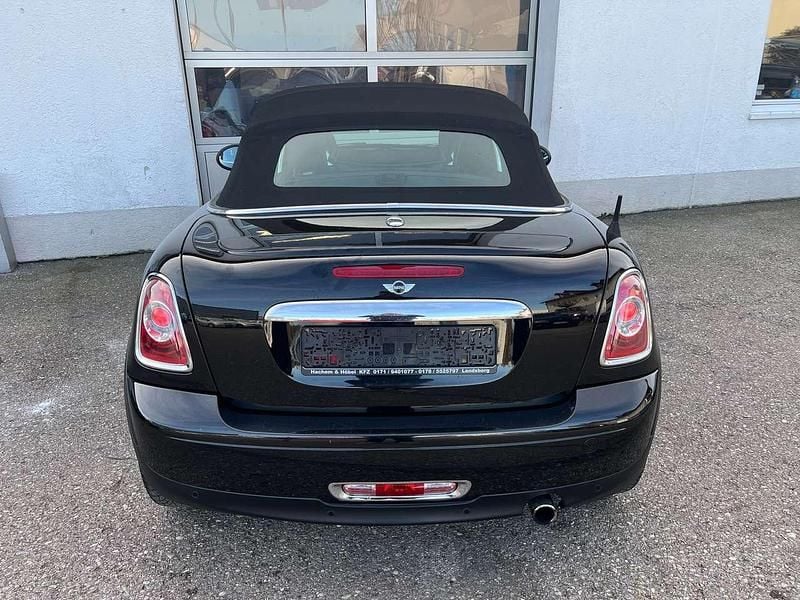 Gebraucht Mini Cooper Cabriolet 122 PS (89 kW) 2015 Midnight black metallic Cabrio