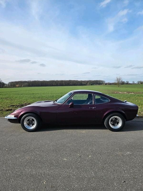 Second-hand Opel GT 110 CP (80 kW) 1973 Roșu Coupe