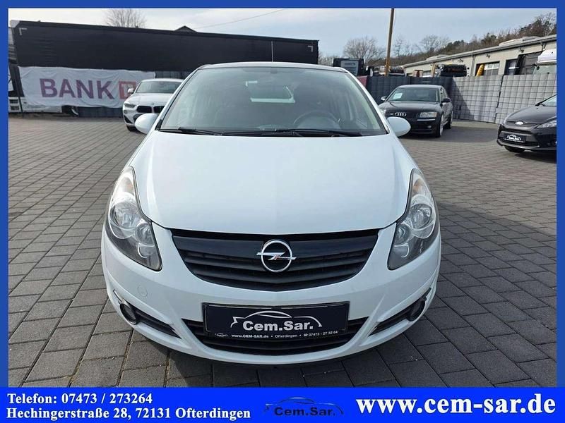 Gebraucht Opel Corsa Color Edition 87 PS (63 kW) 2010 Casablancaweiss/saphirschwarz Kleinwagen