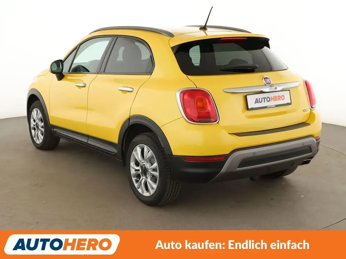 Gebraucht Fiat 500X Cross 140 PS (102 kW) 2016 Gelb SUV