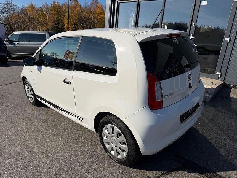 Gebraucht Skoda Citigo Active 60 PS (44 kW) 2014 Weiß Kleinwagen