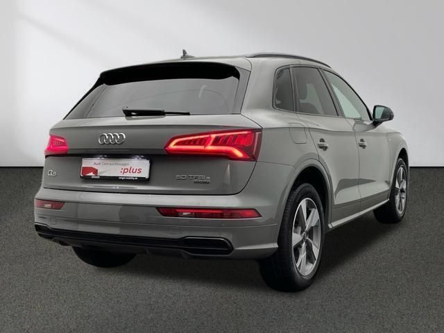 Gebraucht Audi Q5 Sport 299 PS (219 kW) 2020 Quantumgrau SUV
