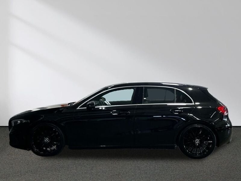 Gebraucht Mercedes A220 Progressive 190 PS (139 kW) 2019 Othercolor Kleinwagen