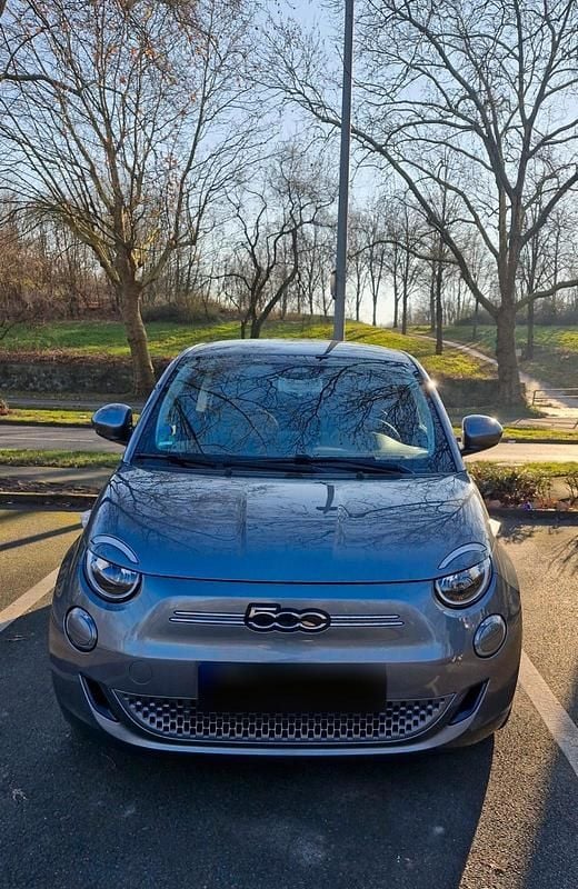 Gebraucht Fiat 500e 61 kW (84 PS) 2025 Grau Limousine