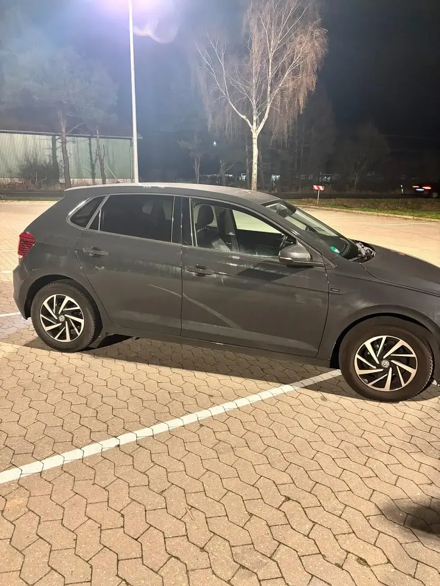 Gebraucht VW Polo Join 80 PS (58 kW) 2019 Grau Kleinwagen