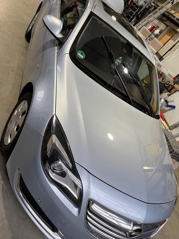 Gebraucht Opel Insignia 120 PS (88 kW) 2014 Silber Kombi