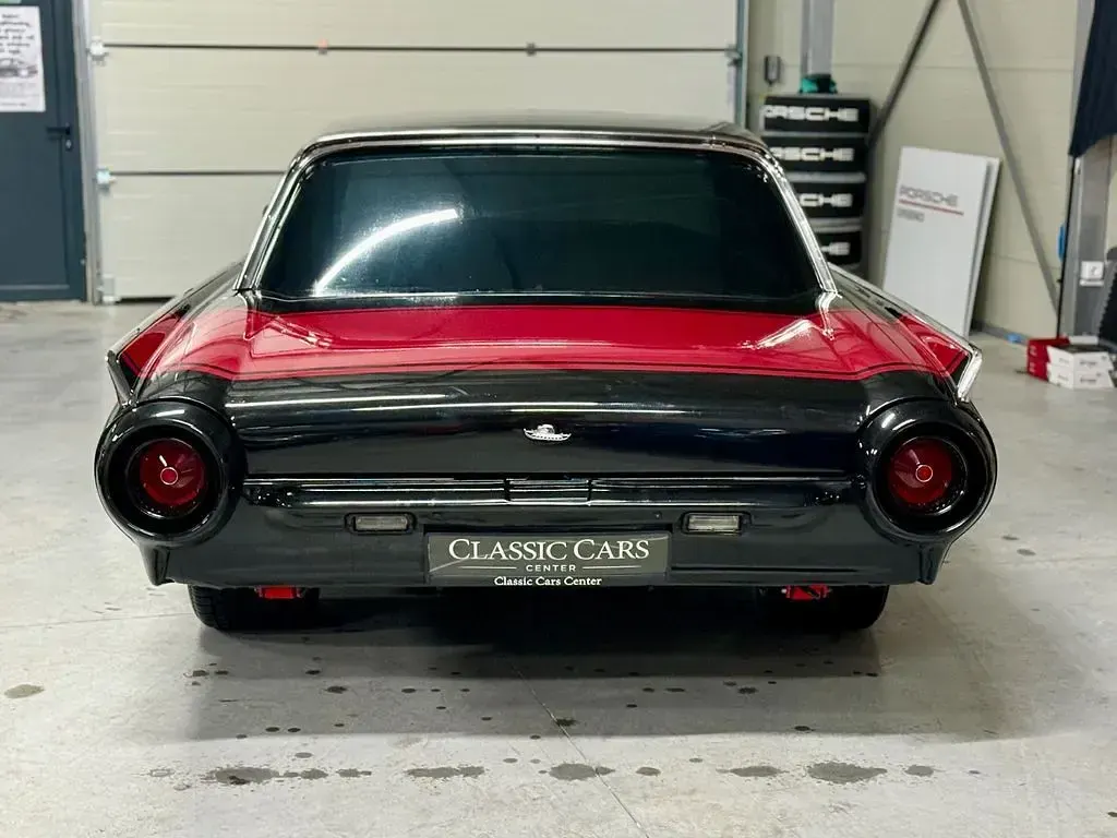 Gebraucht Ford V8 287 PS (211 kW) 1962 Schwarz