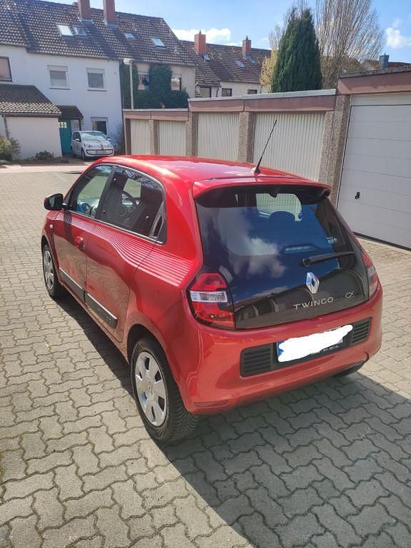 Gebraucht Renault Twingo Experience 71 PS (52 kW) 2016 Rot Kleinwagen