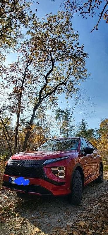 Second-hand Mitsubishi Eclipse Cross Plus 192 CP (141 kW) 2022 Roșu SUV