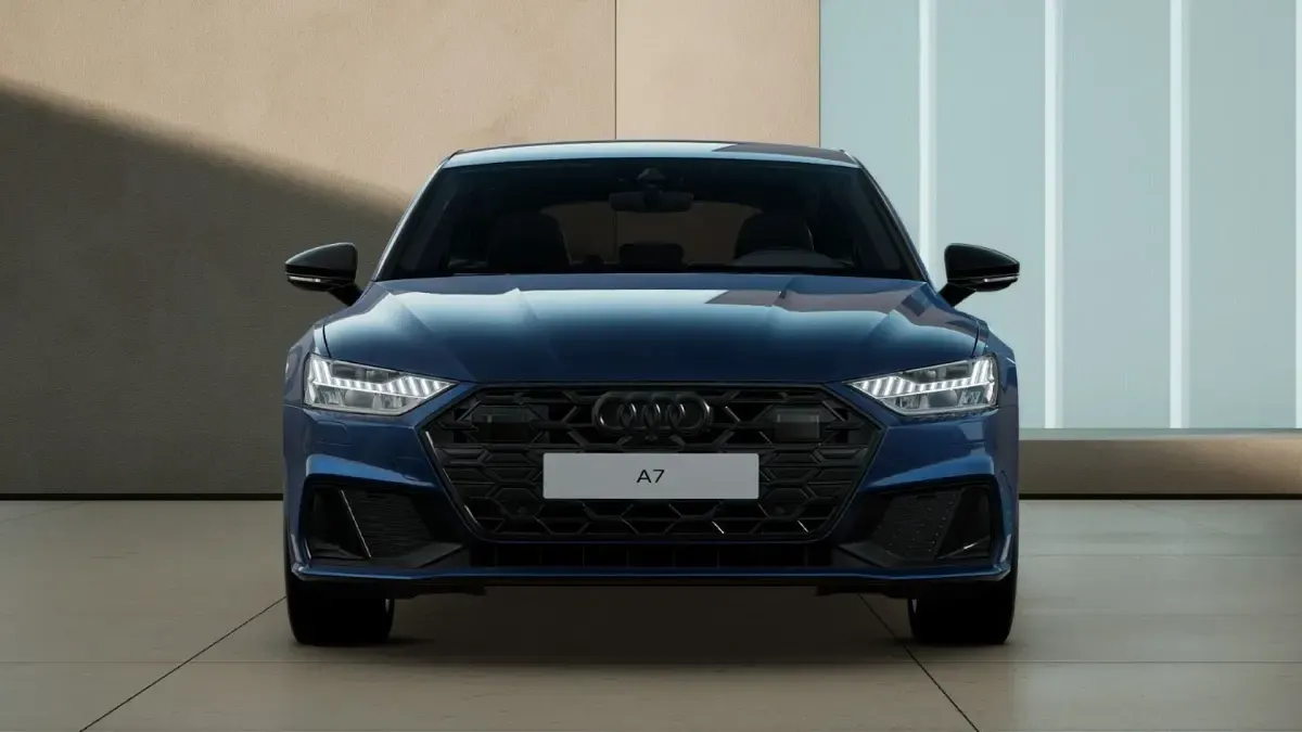 Gebraucht Audi A7 Sportback S-Line 265 PS (194 kW) 2025 Ascariblau metallic Kleinwagen