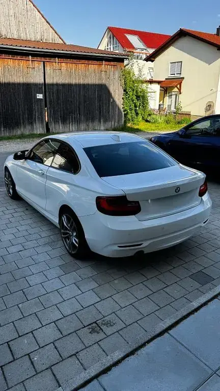 Gebraucht BMW 220 184 PS (135 kW) 2015 Weiß Coupé