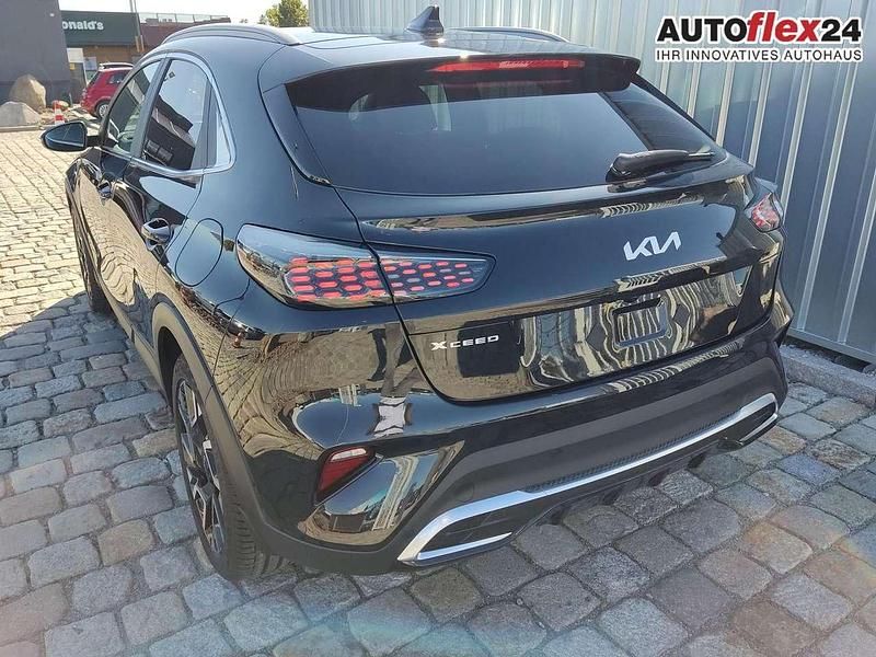 Neu Kia XCeed 179 PS (131 kW) 2025 Schwarz metallic SUV