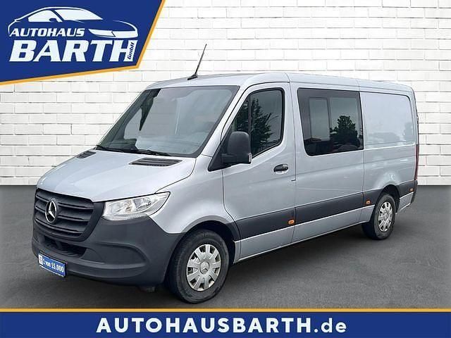 Lackfarbe iridiumsilber mb 9775 (metallic) Gebraucht 2018 Mercedes Sprinter Van | 26.890 € (Fairer Preis) - Bild 1/4