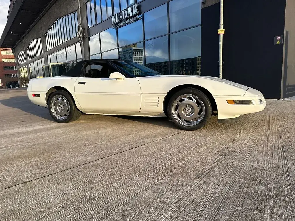 Second-hand Corvette C4 245 CP (180 kW) 1991 Alb Cabrio