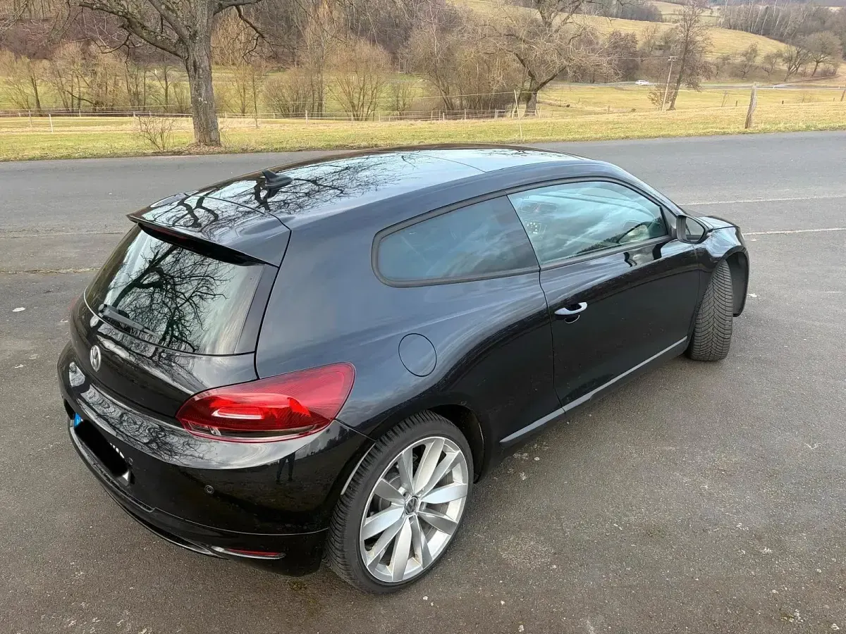 Gebraucht VW Scirocco Edition 160 PS (117 kW) 2011 Schwarz Coupé