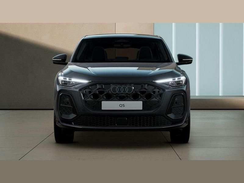Neu Audi Q5 Edition .1 204 PS (150 kW) 2025 Schwarz SUV