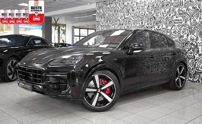 Chromitschwarz metallic Gebraucht 2024 Porsche Cayenne S Coupe Sport Coupé | 129.680 € (Fairer Preis) - Bild 1/3