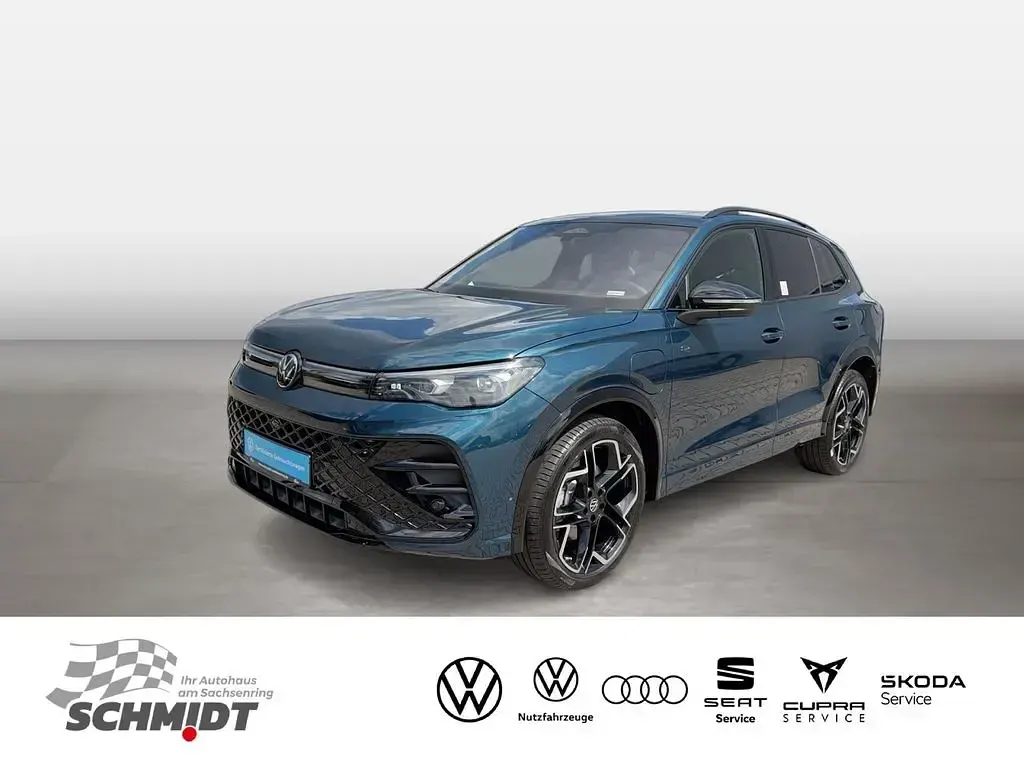 Gebraucht VW Tiguan R-line 272 PS (200 kW) 2025 Nightshade blue metallic SUV