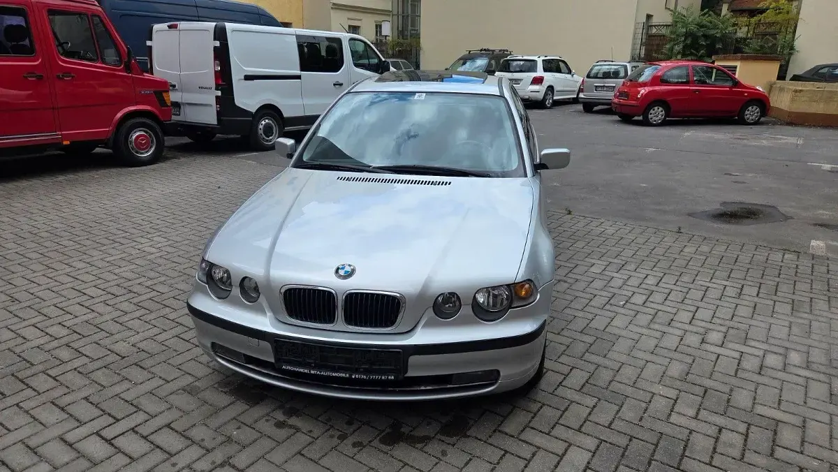 Gebraucht BMW 316 116 PS (85 kW) 2002 Silber Limousine