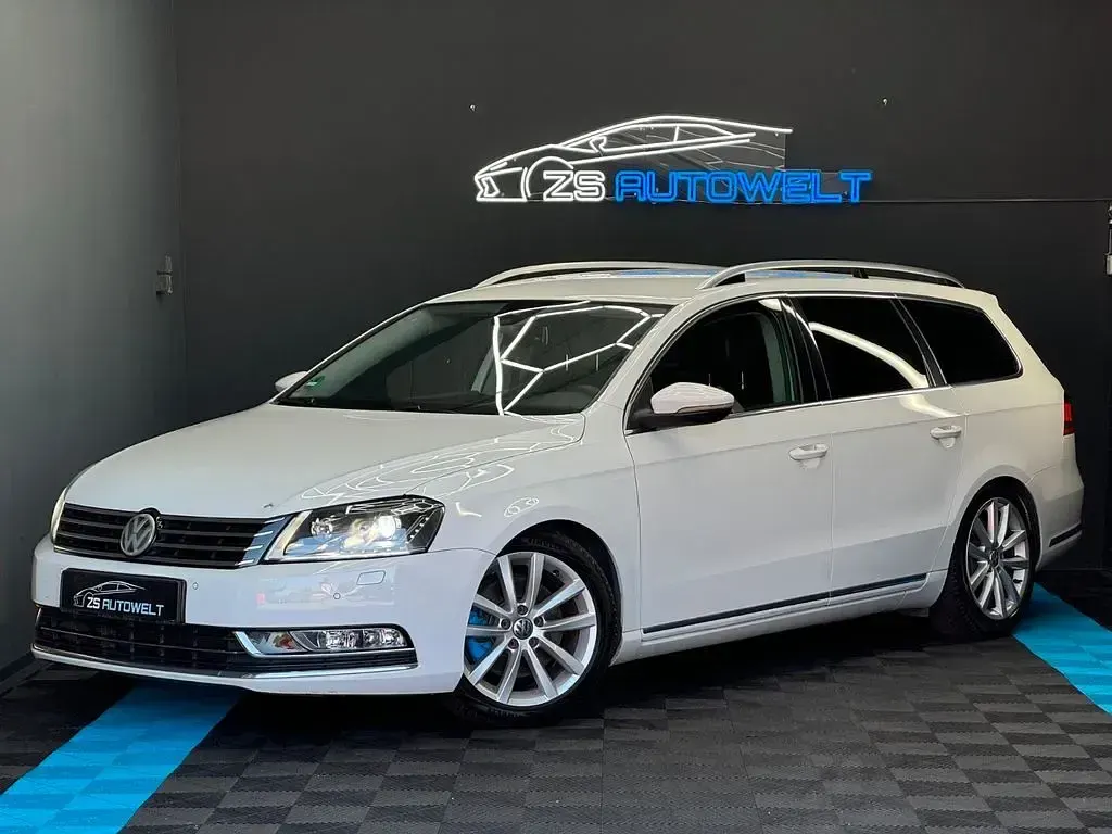 Gebraucht VW Passat Highline 211 PS (155 kW) 2011 Weiß Kombi