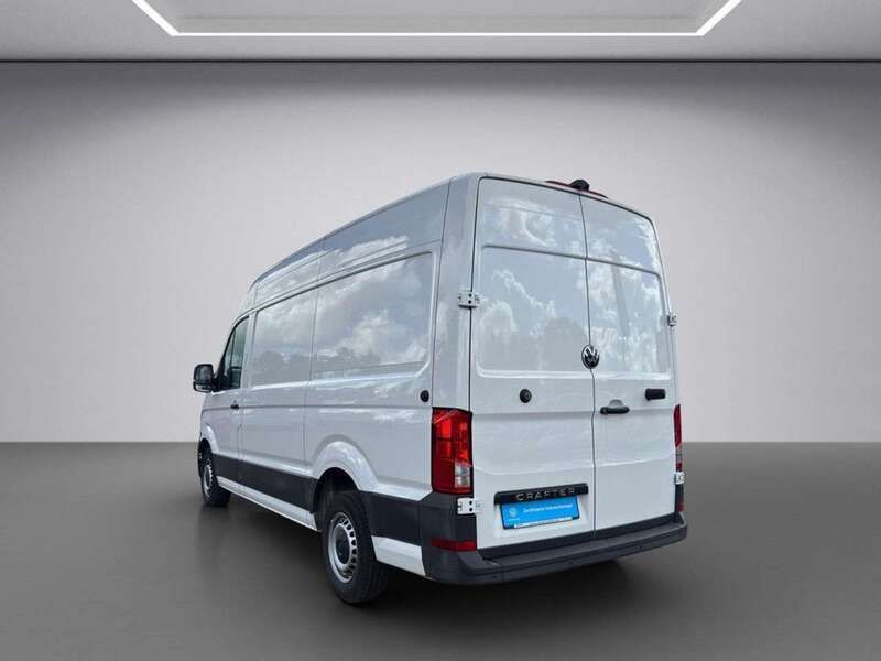Gebraucht VW Crafter 140 PS (102 kW) 2024 Weiß Van