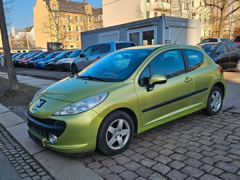 Gelb Gebraucht 2009 Peugeot 207 Urban Move Limousine | 1.390 € (Superpreis) - Bild 1/4