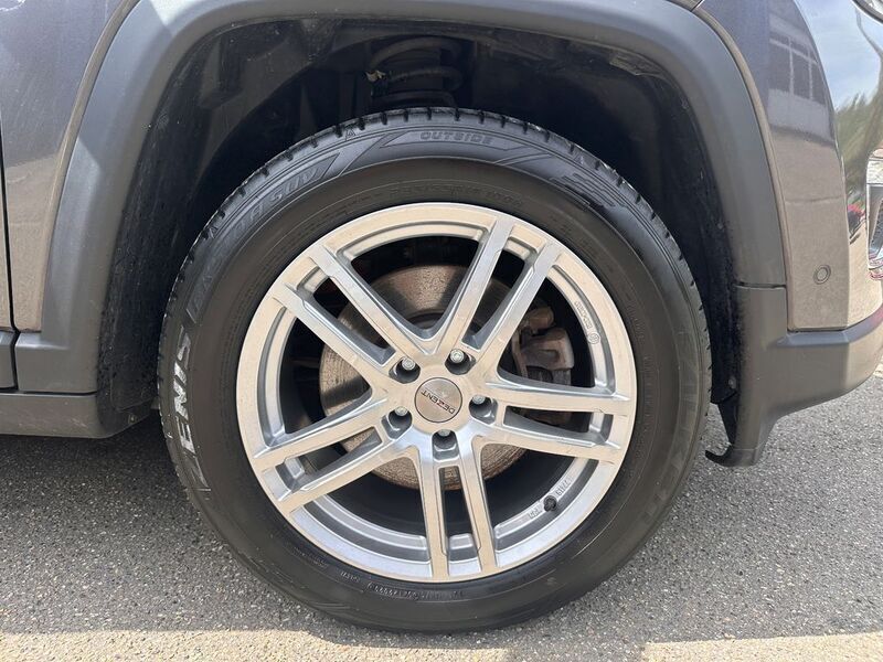Gebraucht Jeep Compass Limited 190 PS (139 kW) 2020 Grau SUV