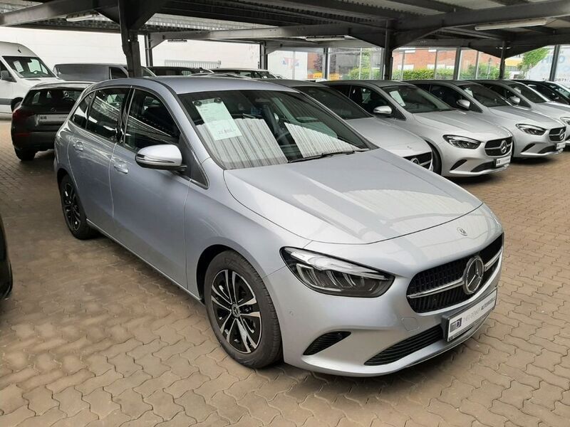 Silber Gebraucht 2024 Mercedes B180 Advanced Van / Kleinbus | 32.800 € (Fairer Preis) - Bild 1/4