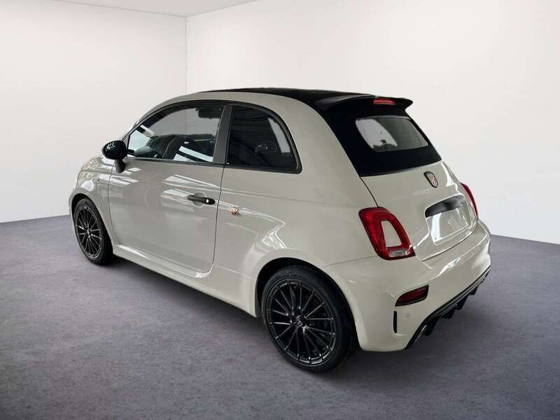 Gebraucht Abarth 595C 165 PS (121 kW) 2024 Weiss Cabrio