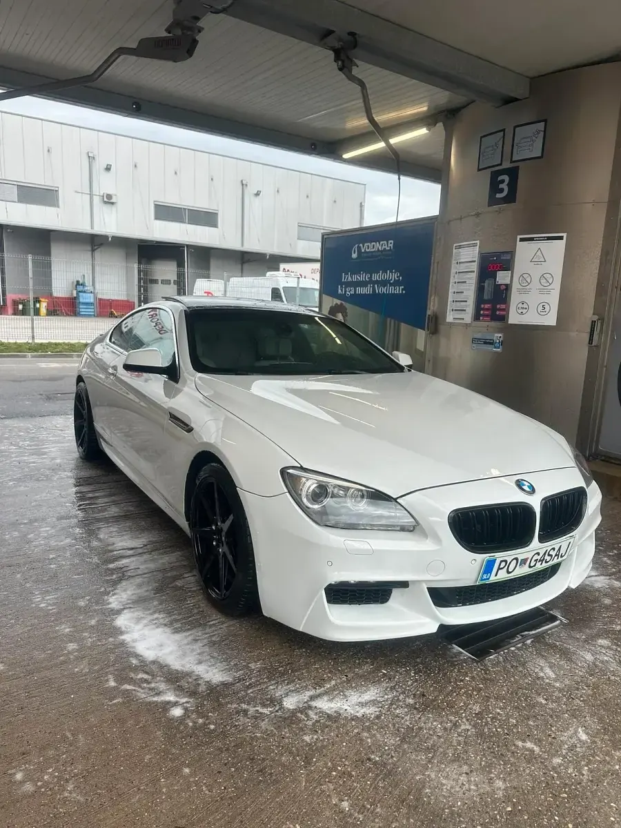 Gebraucht BMW 650 408 PS (300 kW) 2012 Weiß Coupé