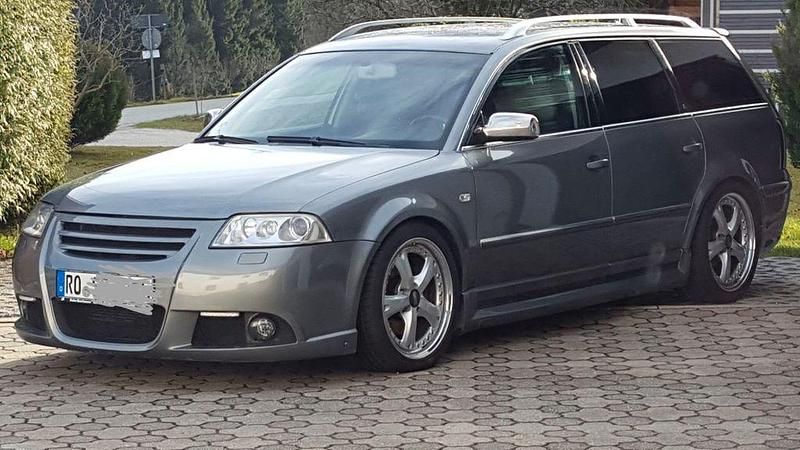 Gebraucht VW Passat Highline 179 PS (131 kW) 2002 Grau Kombi